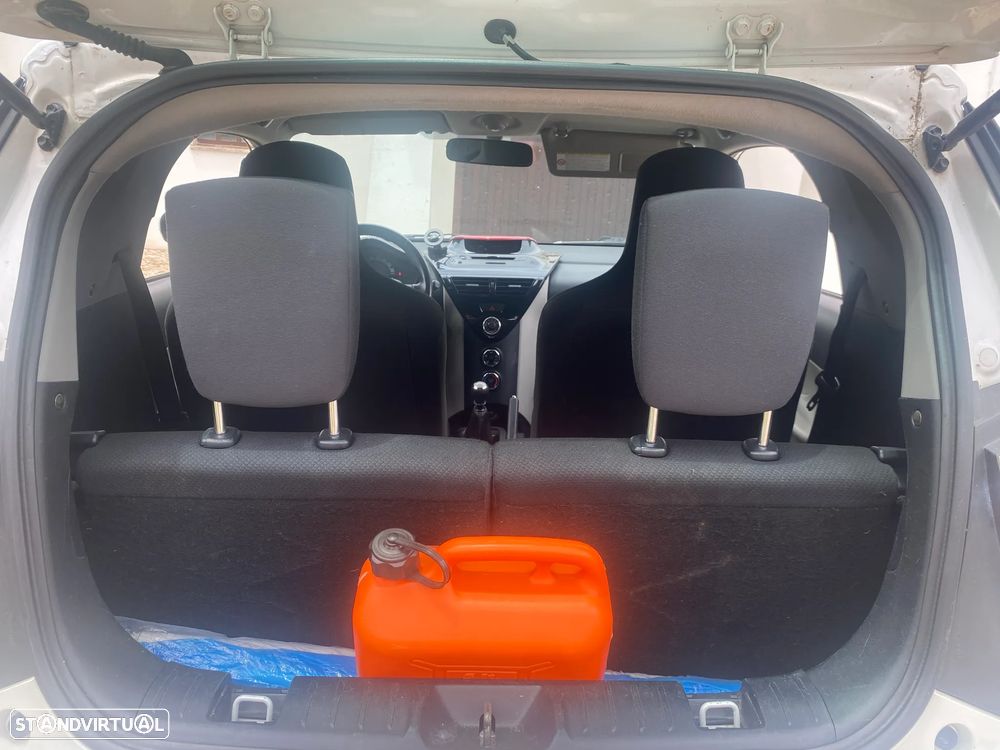 Toyota iQ 1.0 - 11