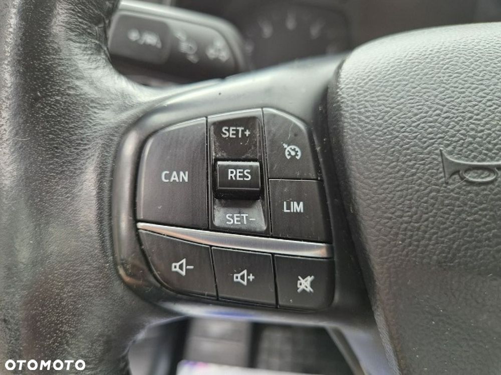 Ford Focus 1.0 EcoBoost Start-Stopp-System TREND - 27