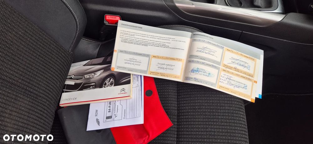 Citroën C4 VTi 120 Exclusive - 19