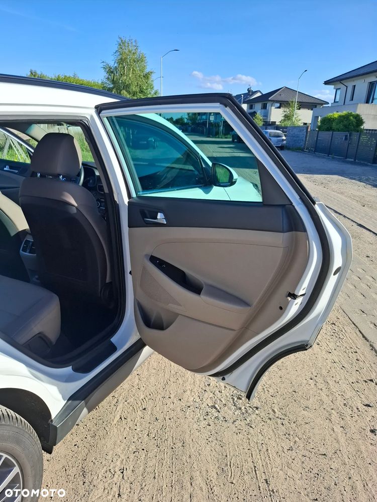 Hyundai Tucson 1.6 T-GDi Style 2WD - 23