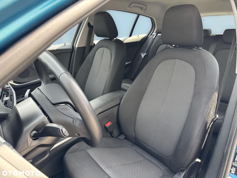 BMW Seria 1 118i Advantage - 8