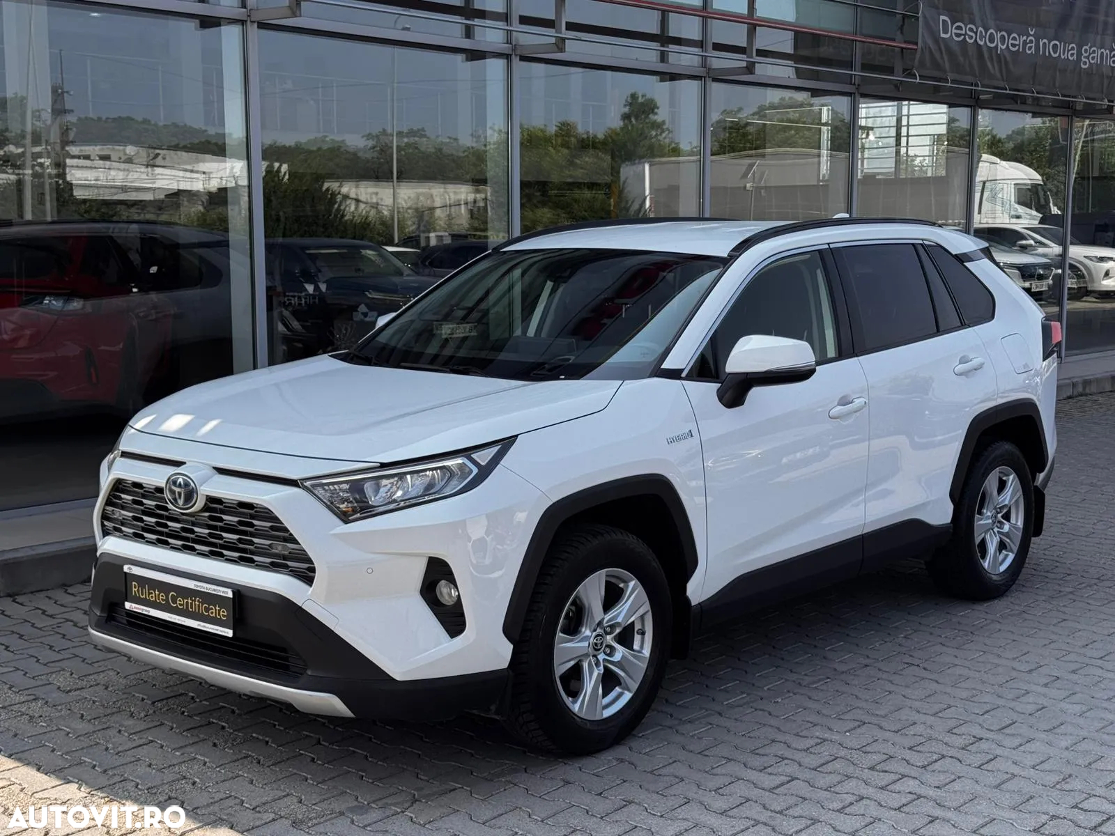 Toyota RAV4 2.5 Hybrid VVT-iE 4x2 Dynamic - 4
