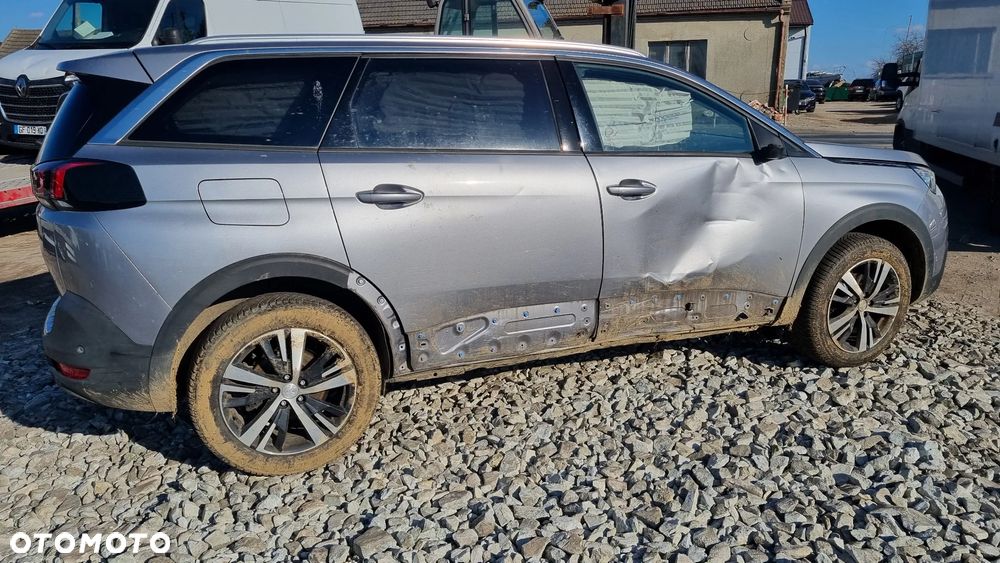 Peugeot 5008 PureTech 130 EAT8 Stop & Start Active Pack - 17