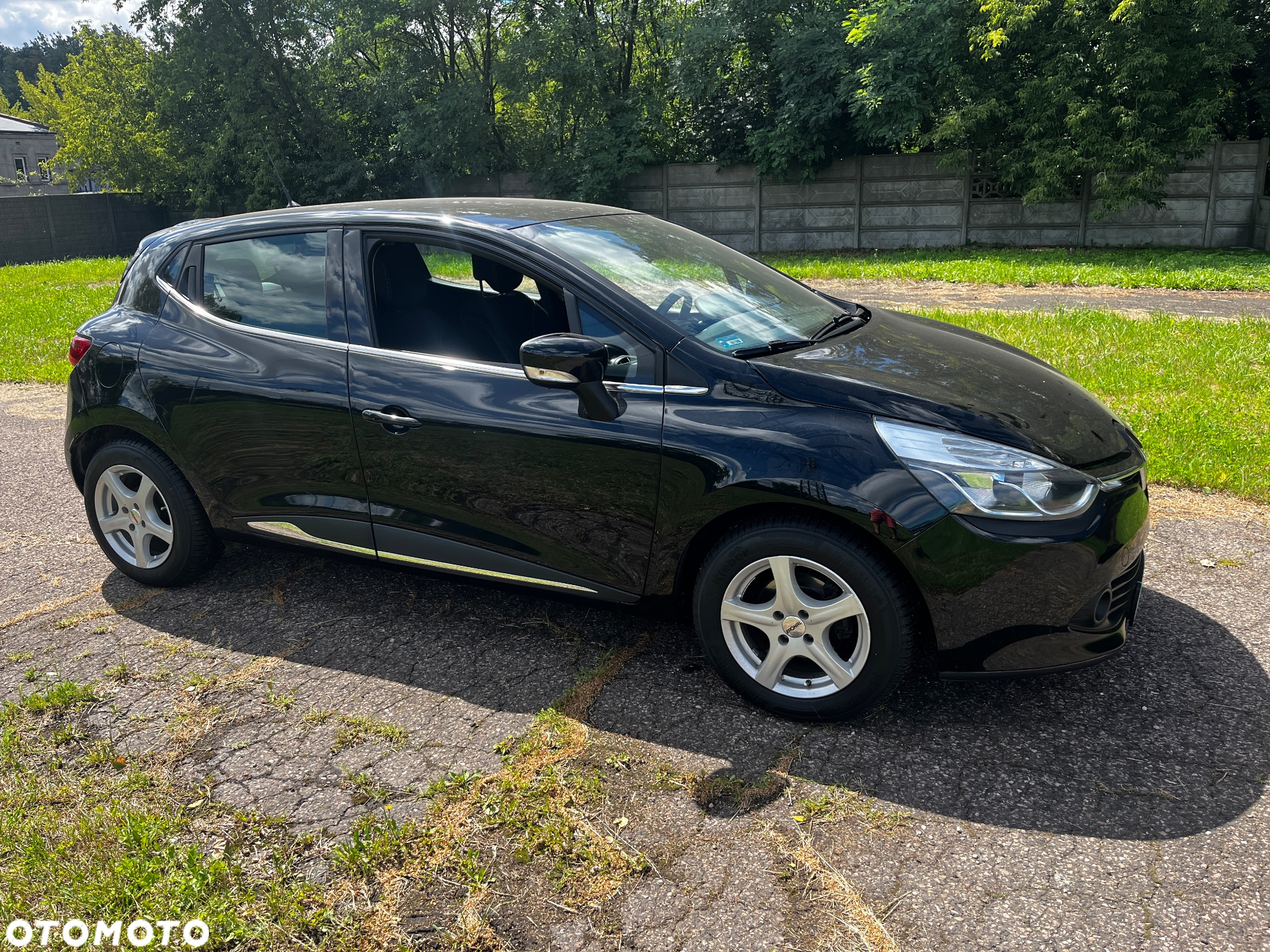Renault Clio (Energy) TCe 90 Start & Stop LIMITED - 4