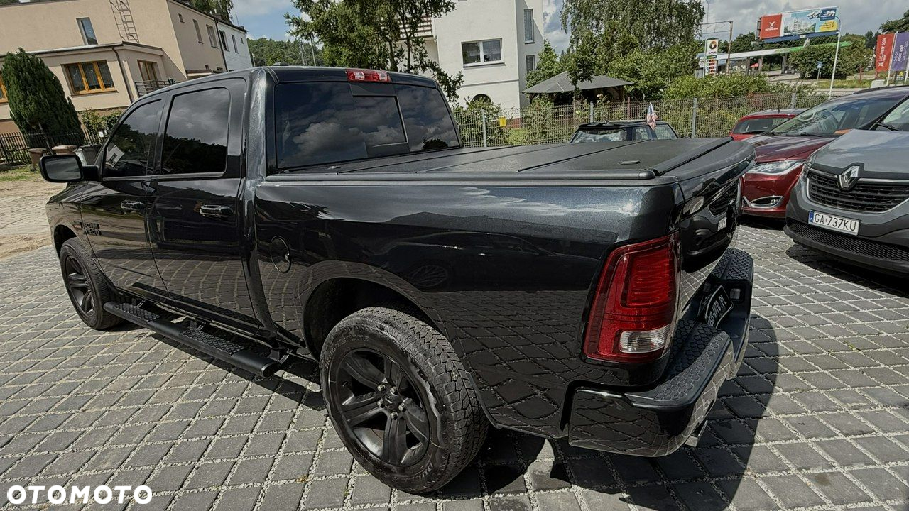 Dodge RAM - 7