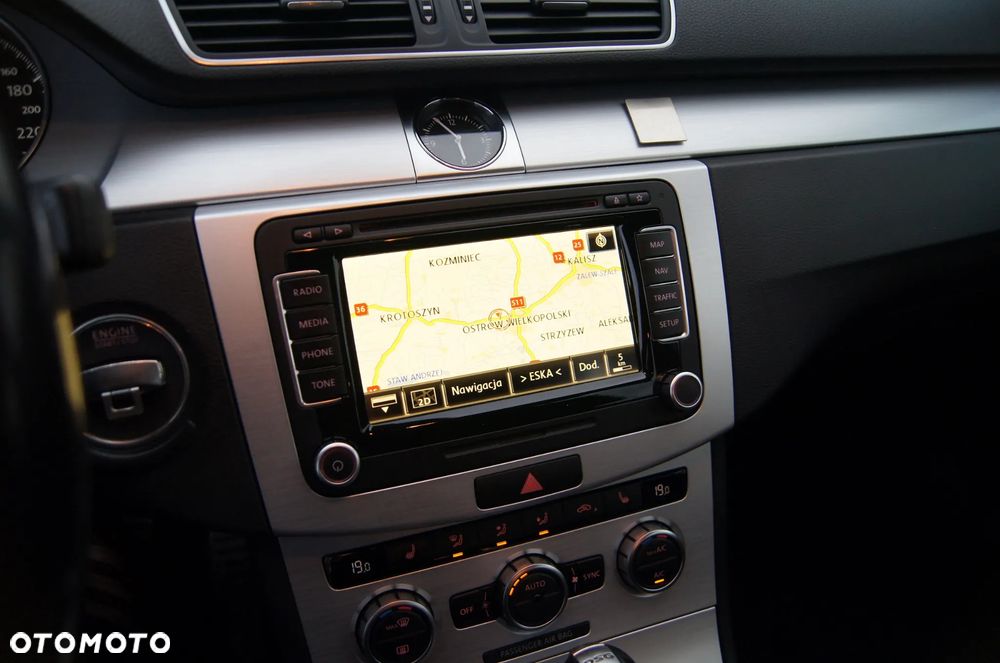 Volkswagen Passat Alltrack 2.0 TDI 4Motion DSG BlueMotion Tec - 20