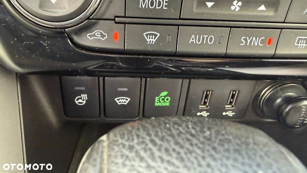 Mitsubishi Eclipse Cross - 5