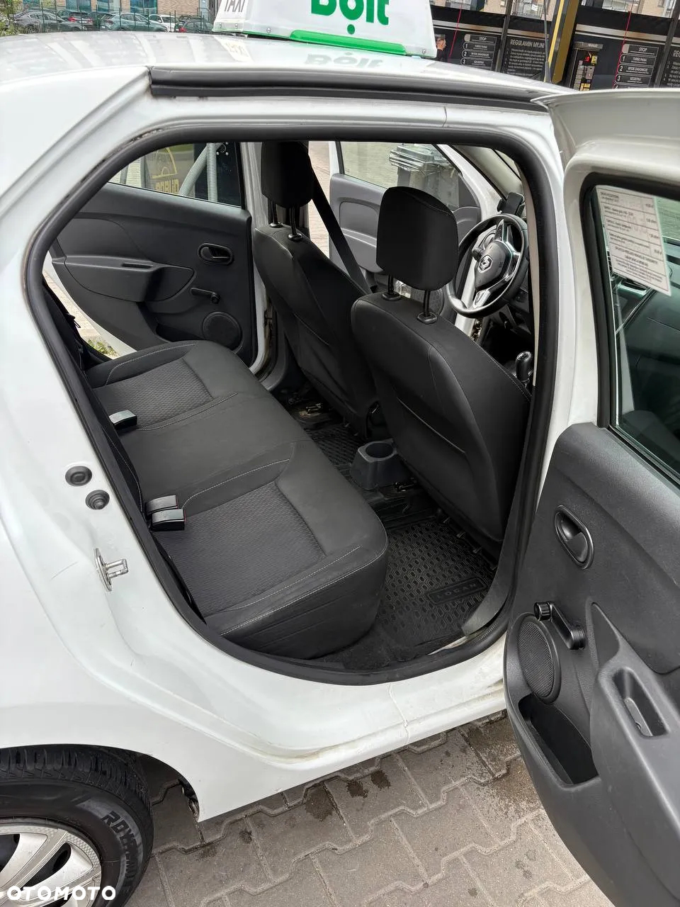 Renault Inny - 5