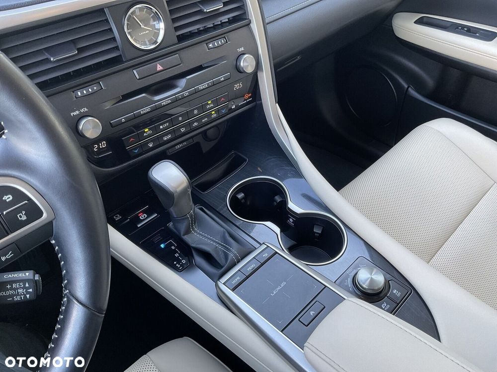 Lexus RX 450h Business Edition - 20