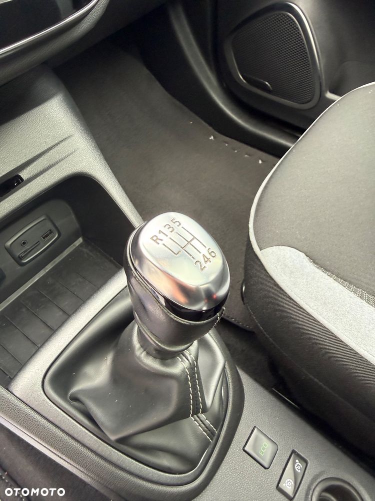 Renault Captur - 30