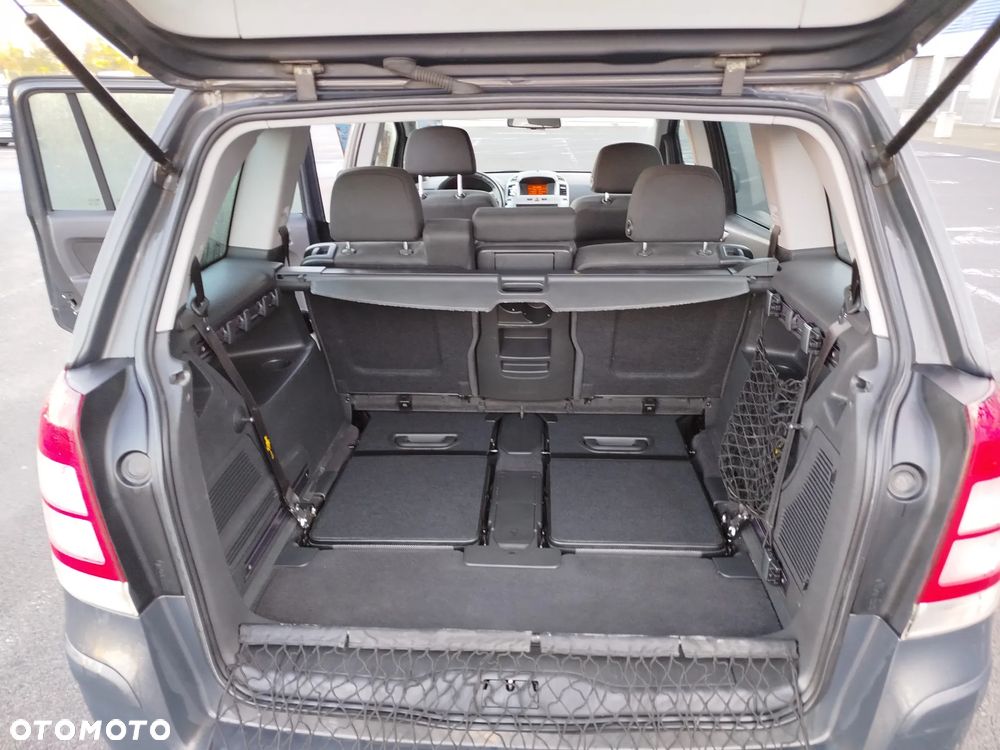 Opel Zafira 1.8 Active - 14
