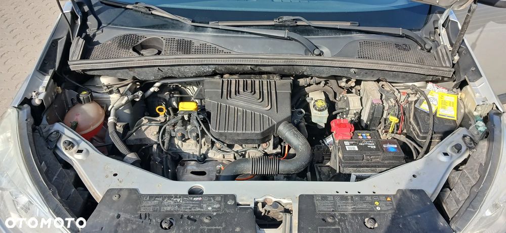 Dacia Lodgy 1.6 Laureate - 14
