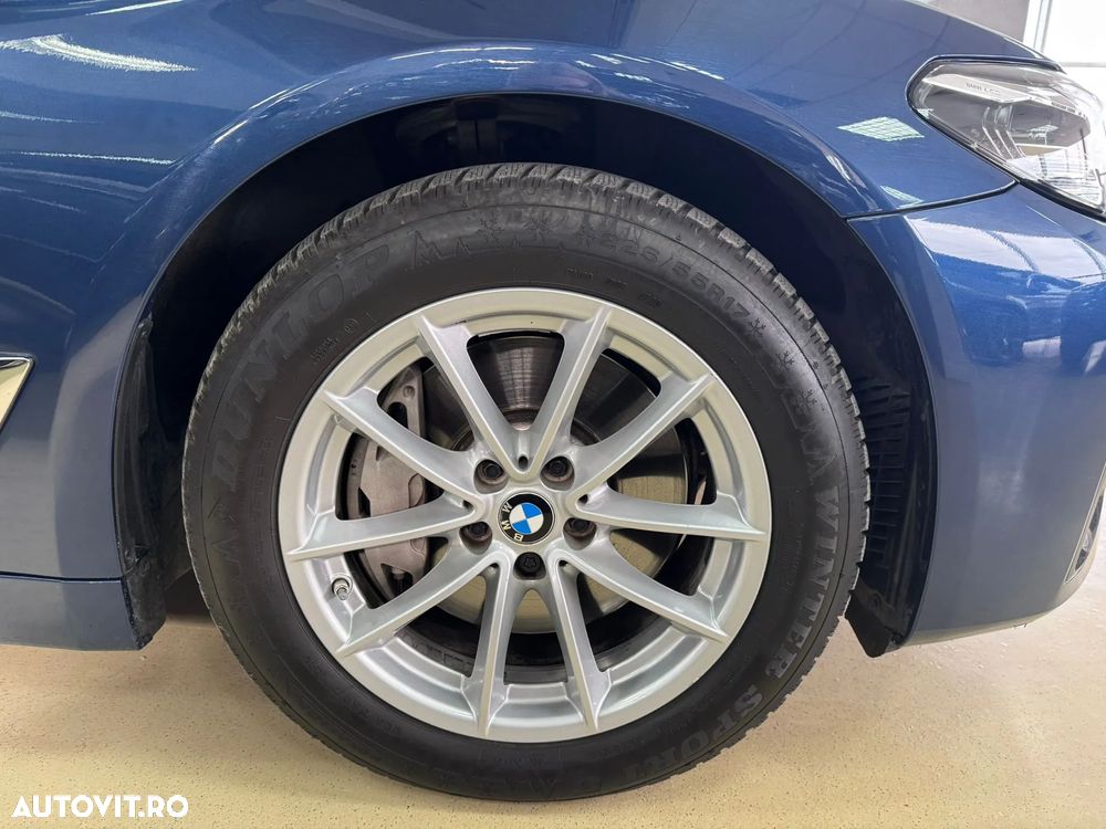 BMW Seria 5 530d xDrive Aut. - 7