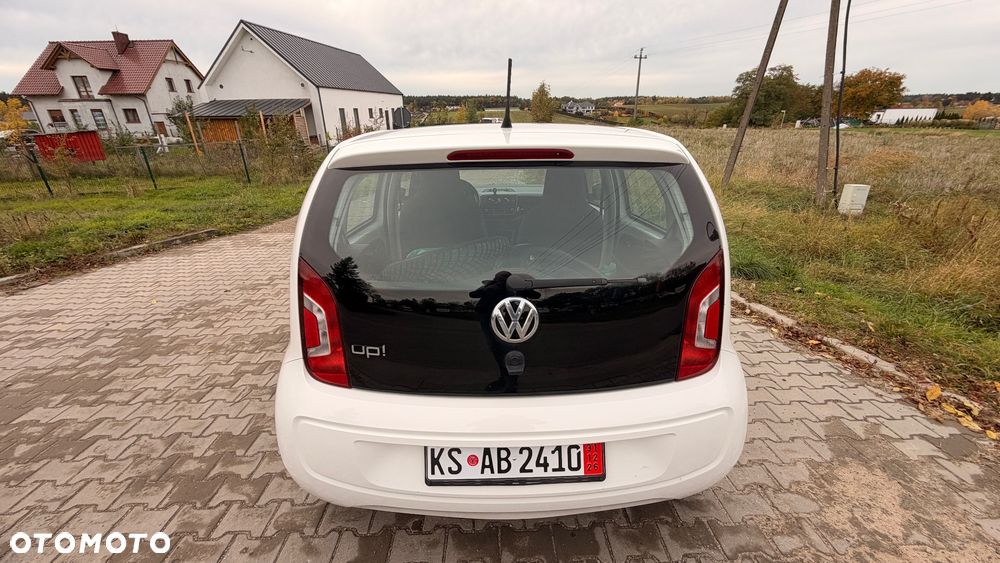 Volkswagen up! - 22
