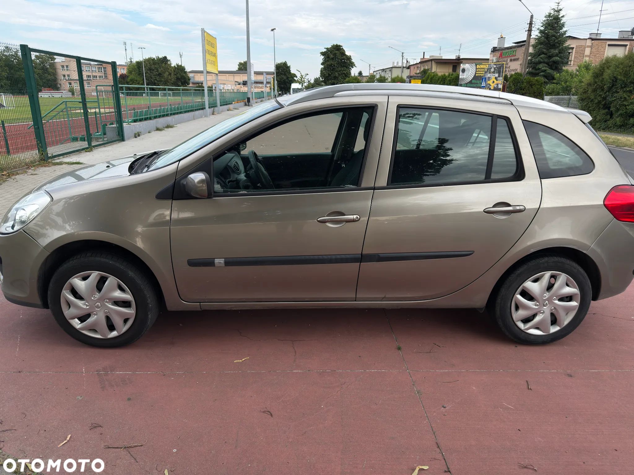 Renault Clio - 1