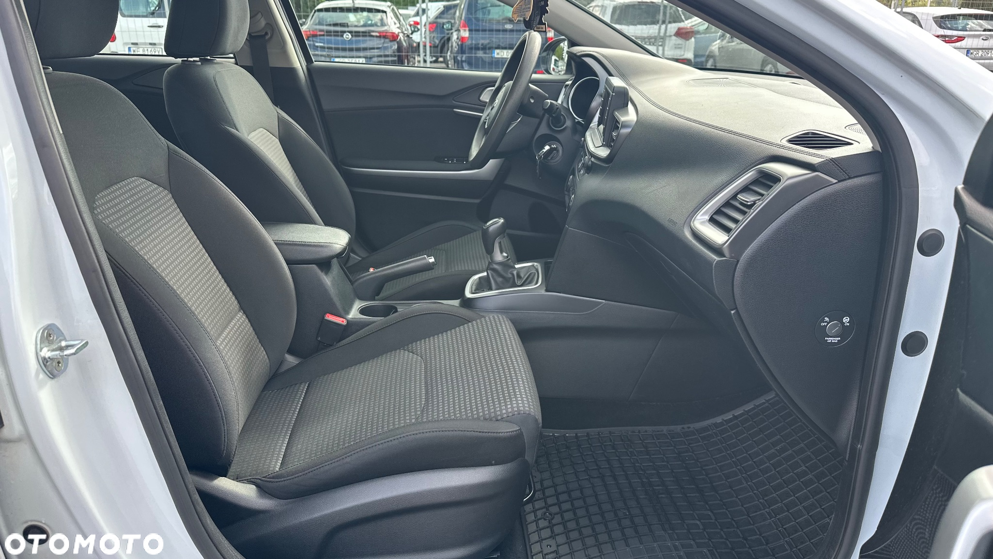 Kia Ceed 1.4 T-GDI M - 11