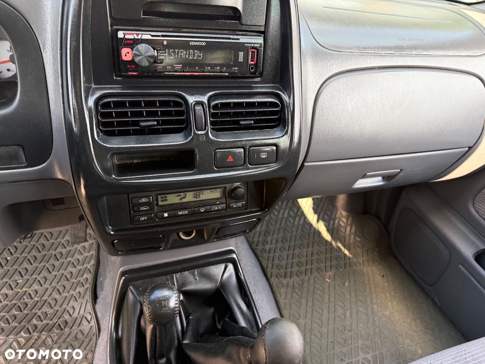 Nissan Pickup 2.5 TDi Comfort - 22