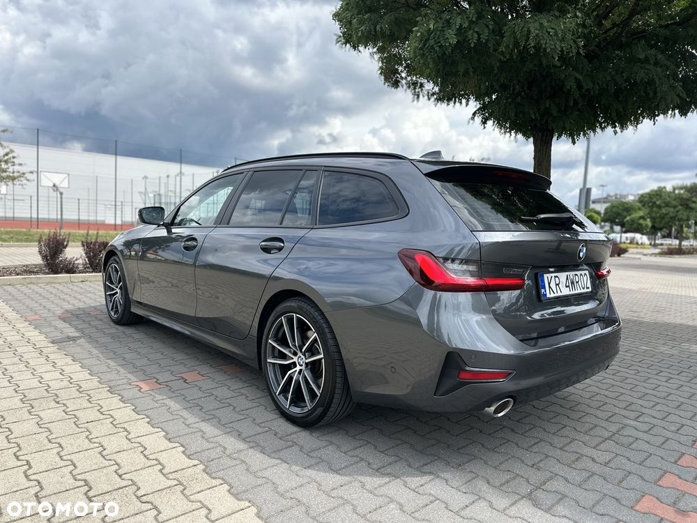 BMW Seria 3 318i Advantage sport - 8