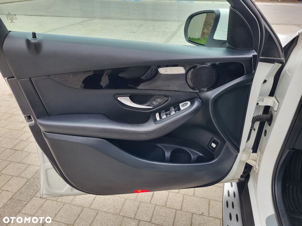 Mercedes-Benz GLC 220 d - 26