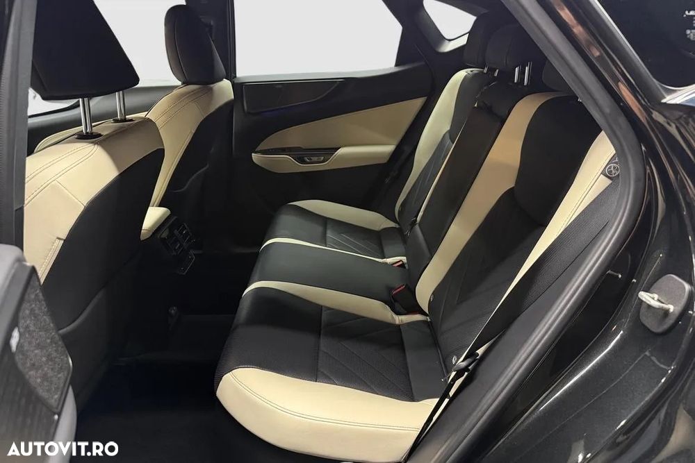 Lexus Seria NX 350h E-FOUR Luxury Line - 18