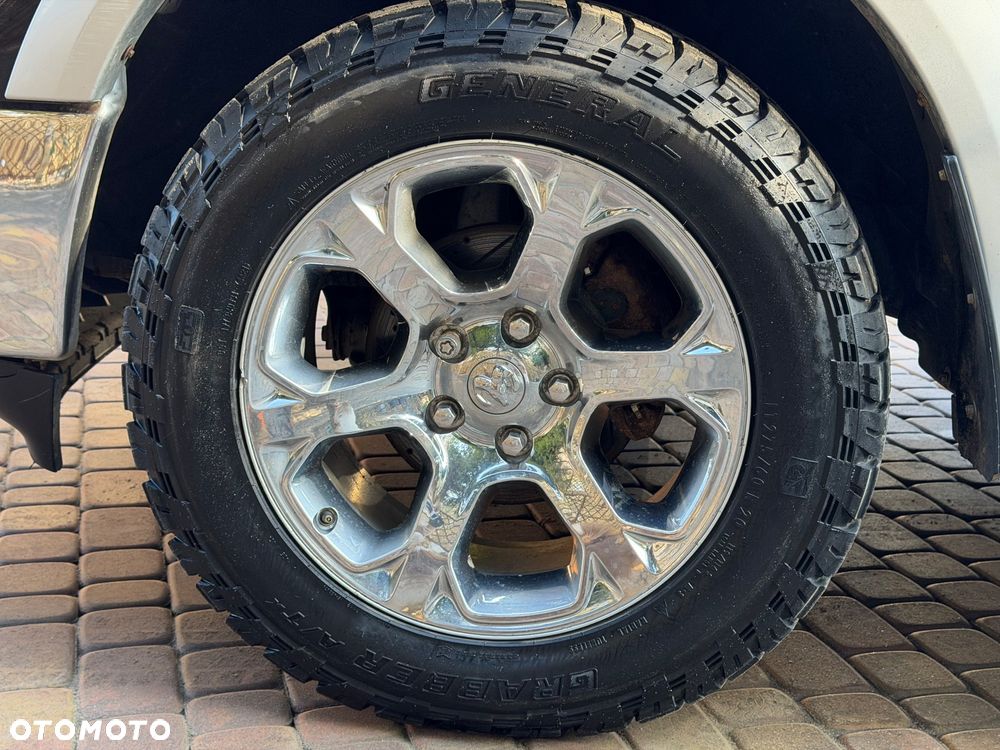 Dodge RAM 5.7 4x4 - 11