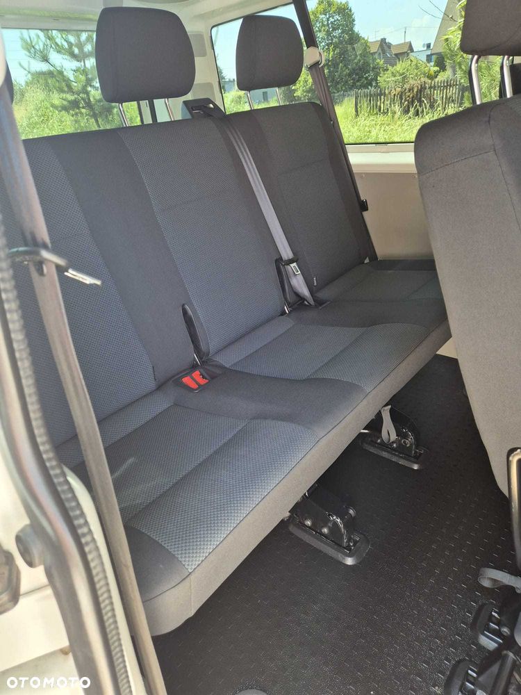 Volkswagen Transporter - 7