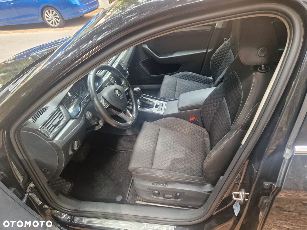 Skoda Superb 2.0 TDI DSG Style - 5