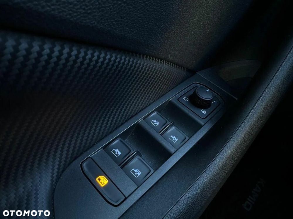 Skoda Kamiq 1.0 TSI Monte Carlo DSG - 19
