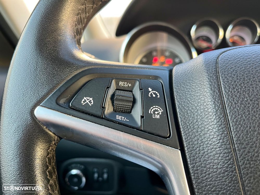 Opel Zafira 1.6 CDTi Executive - 26