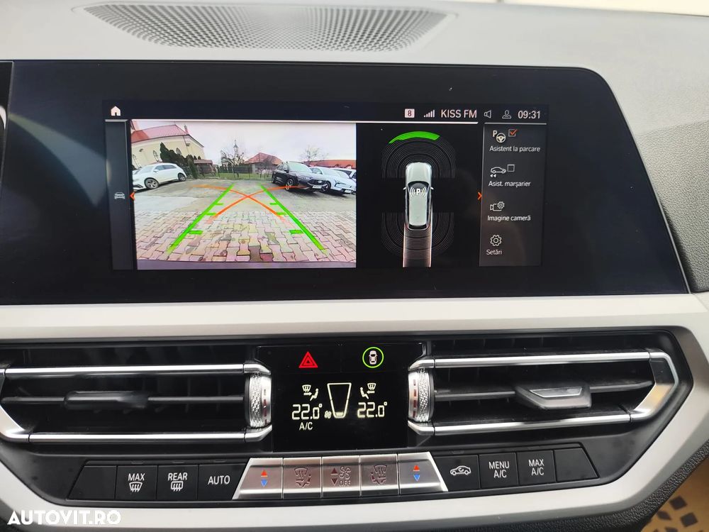 BMW Seria 3 320d AT MHEV - 35