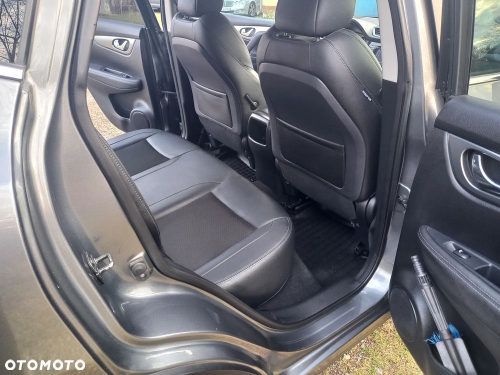 Nissan Qashqai 1.5 dCi Tekna - 19