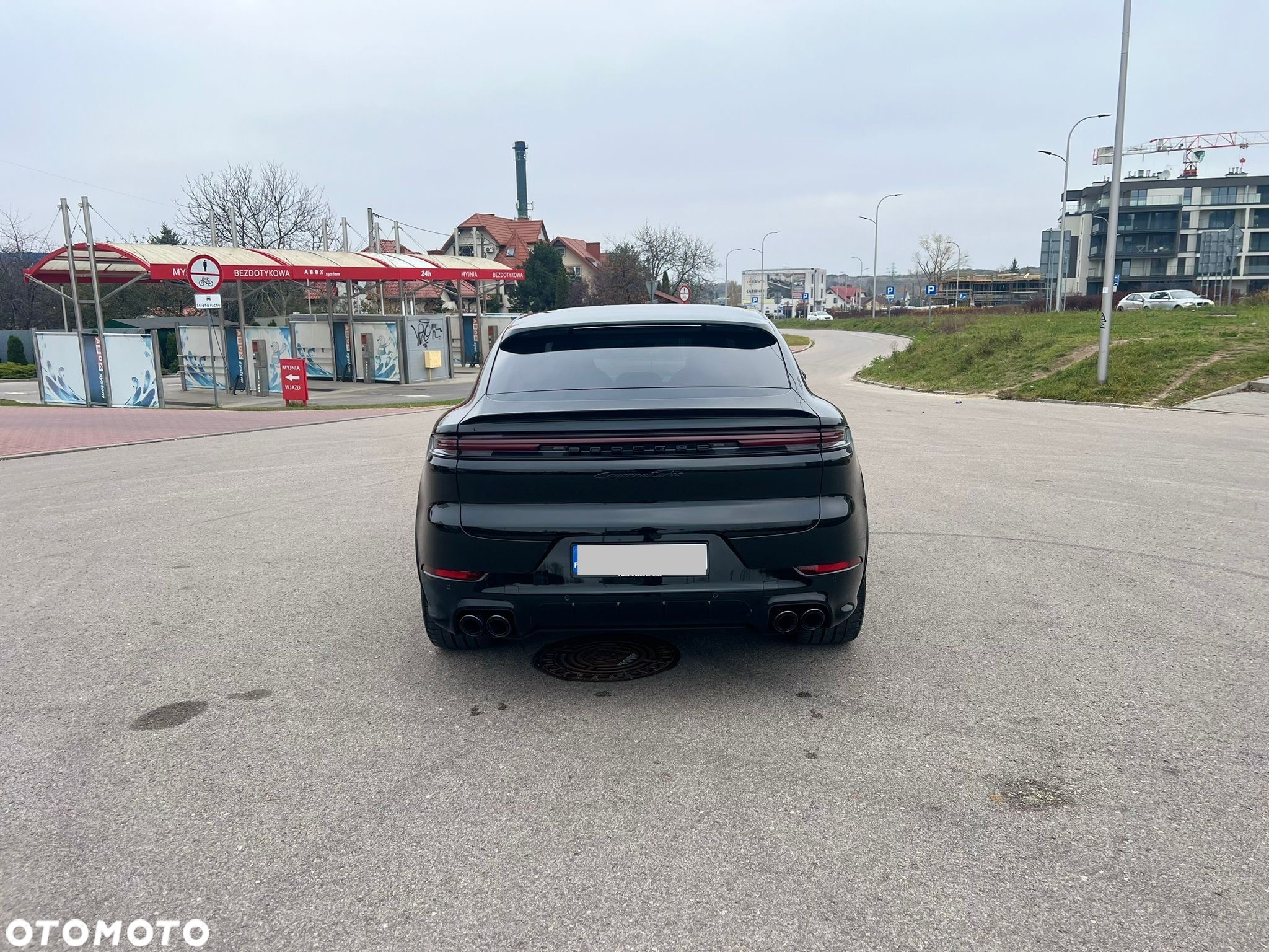Porsche Cayenne Turbo S E-Hybrid - 4