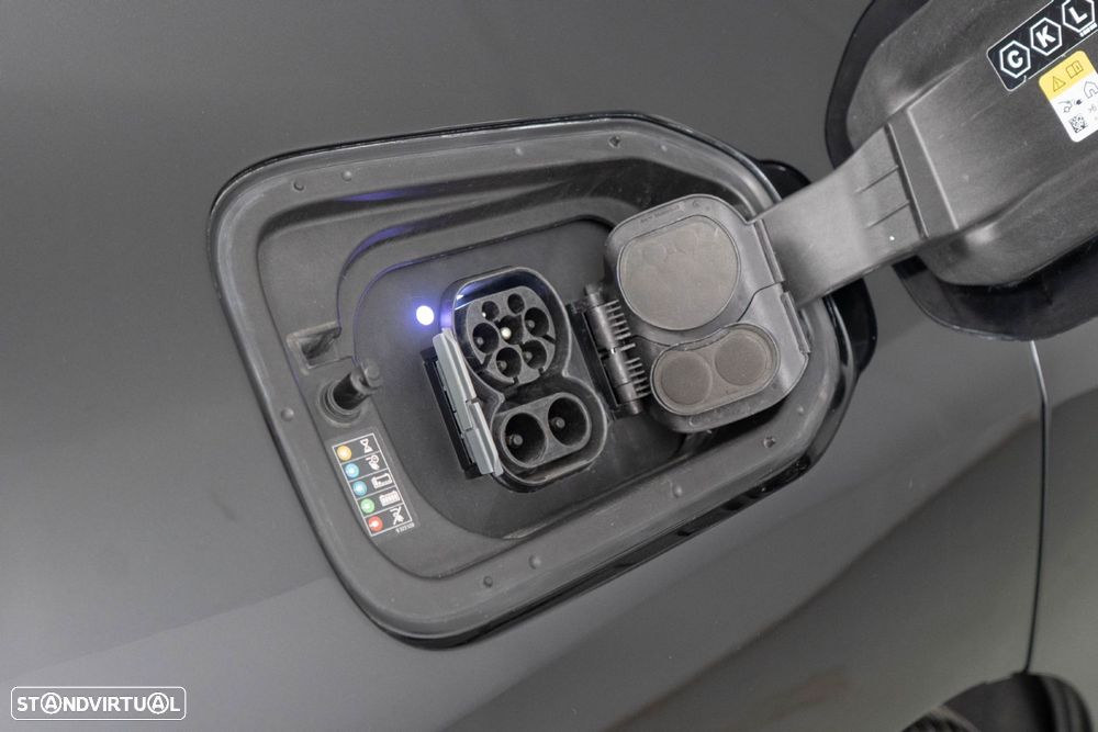 BMW iX xDrive 40 Pack Desportivo - 18
