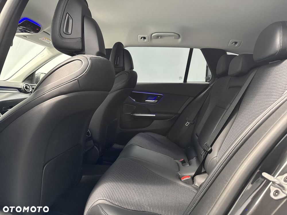 Mercedes-Benz Klasa C 200 d mHEV Avantgarde - 19