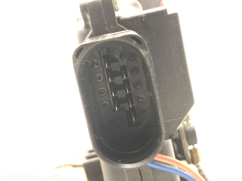 ZAMEK DRZWI PRAWY PRZÓD - 133.00 PLN - AUDI A2 (8Z0) 2000 - 2005 1.4 55 kW [75 KM] benzyna 2000 - - 3