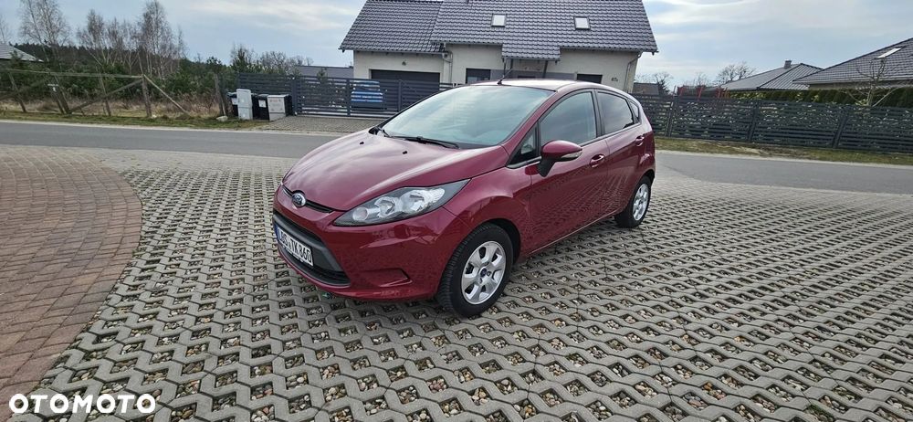 Ford Fiesta 1.25 Ambiente - 1