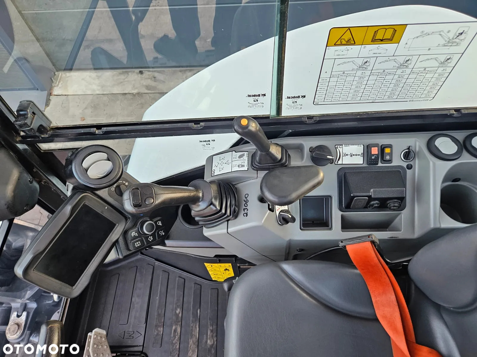 Bobcat MINIKOPARKA BOBCAT E60 E55 E50Z 2021/2022 R. CAT CATERPILLAR 304 305 305.5 - 11