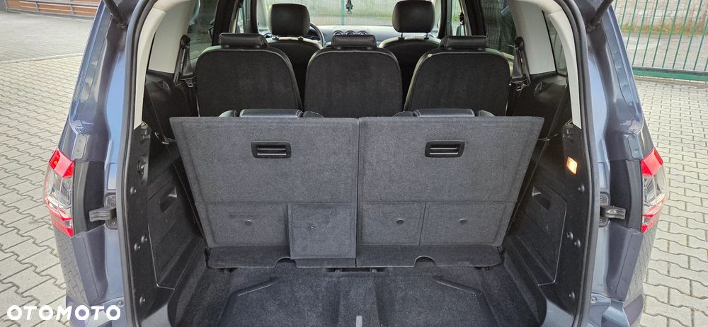 Ford S-Max 2.0 TDCi DPF Titanium - 24