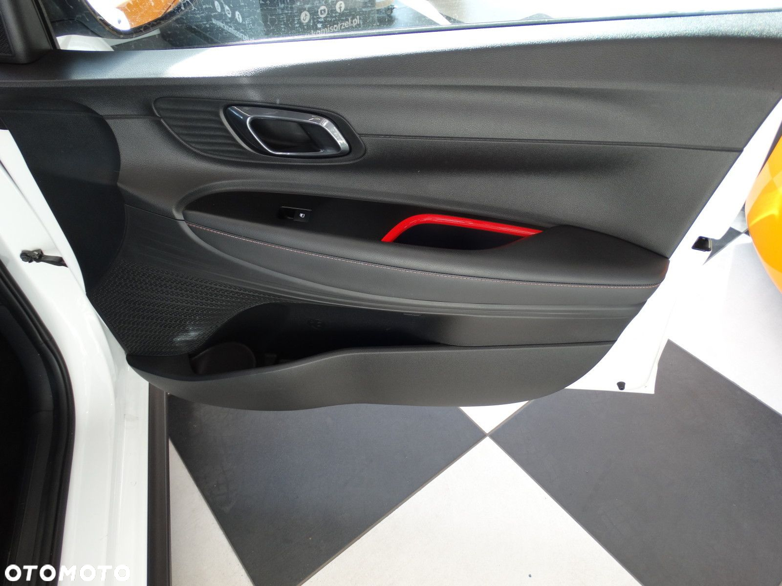 Hyundai i20 - 13