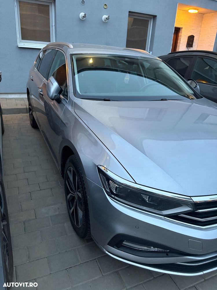 Volkswagen Passat 2.0 TDI DSG Highline - 17