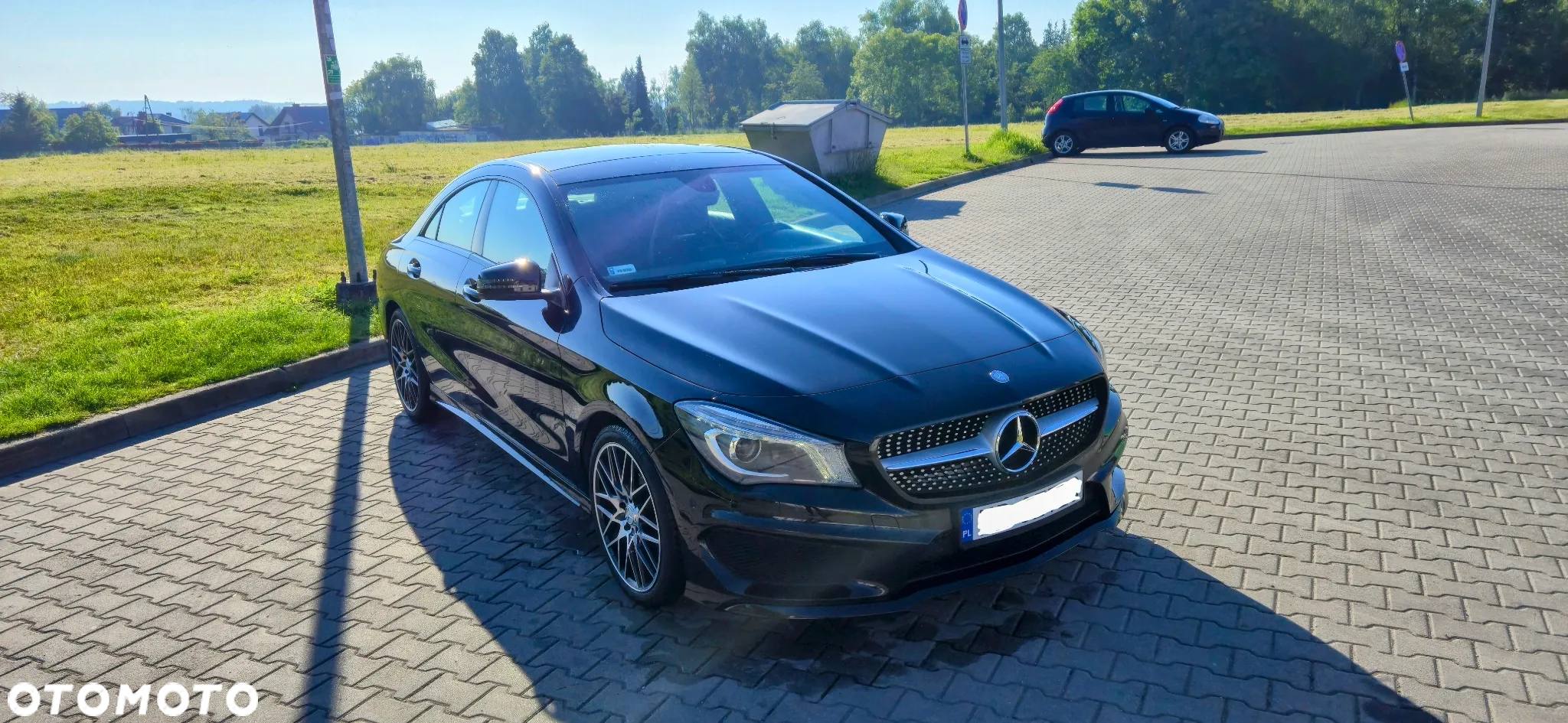 Mercedes-Benz CLA 200 - 4