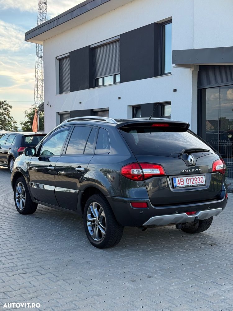 Renault Koleos dCi 150 FAP 4x4 Aut. Night and Day - 4