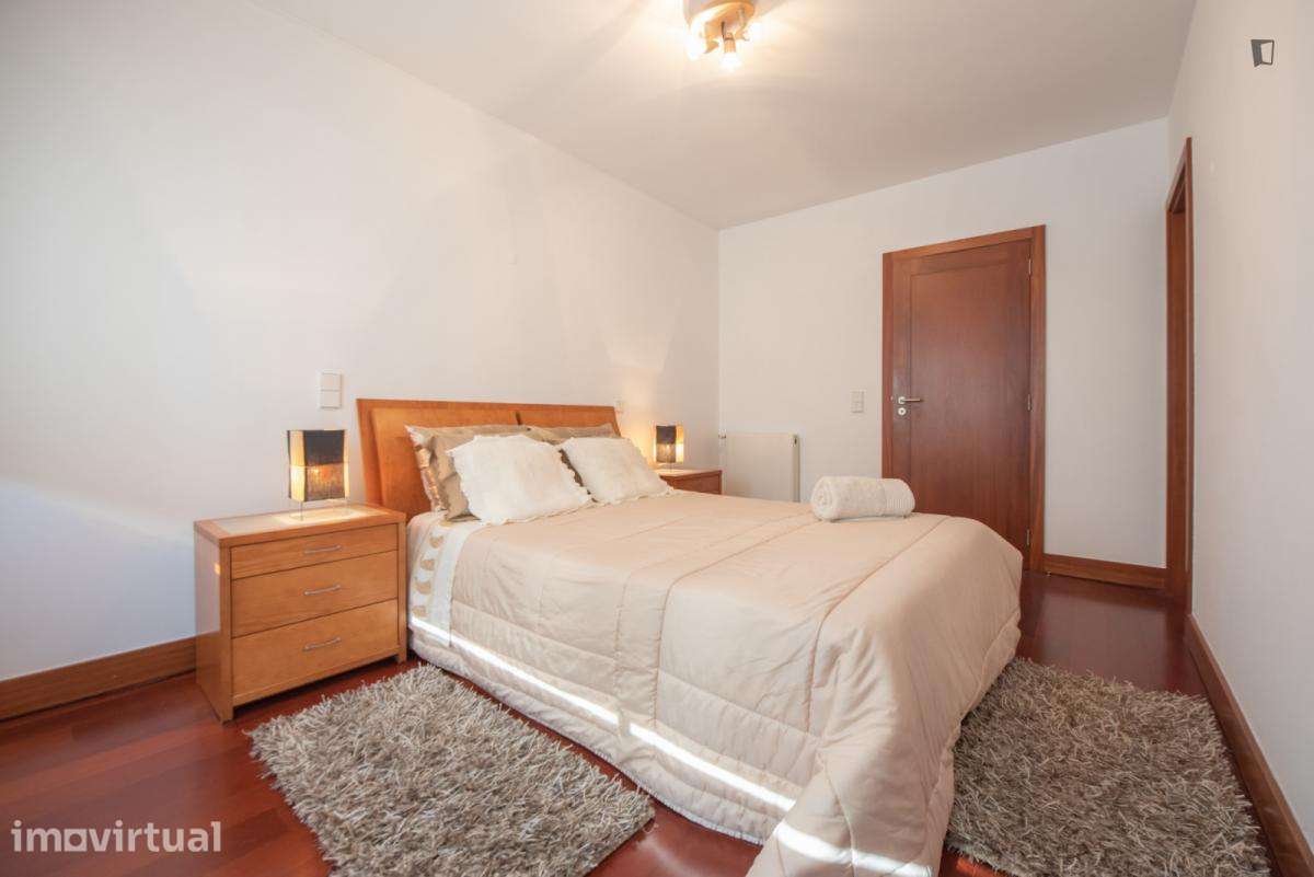 Apartamento com 2 quartos - localizado em Matosinhos Porto - Grande imagem: 3/60