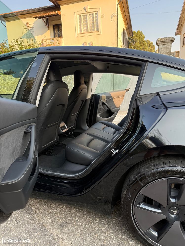 Tesla Model 3 Tração Traseira - 4