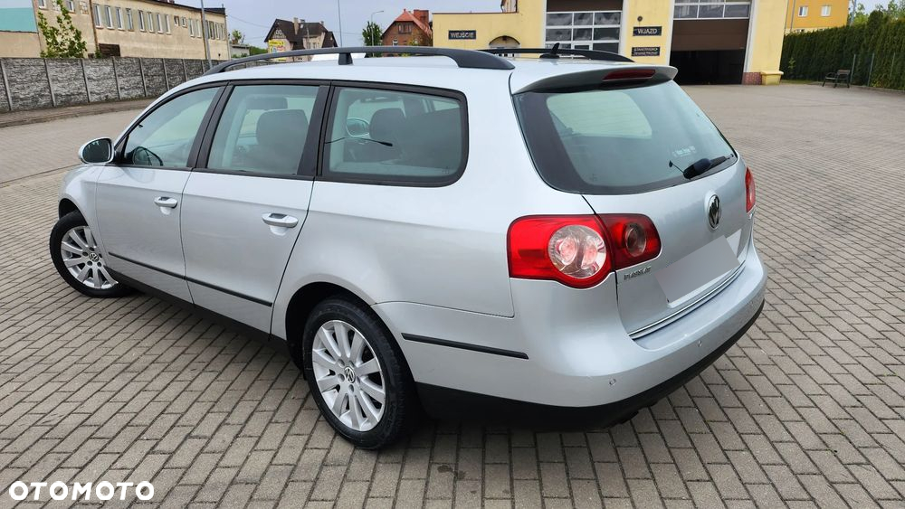 Volkswagen Passat 2.0 TDI DPF Comfortline - 16