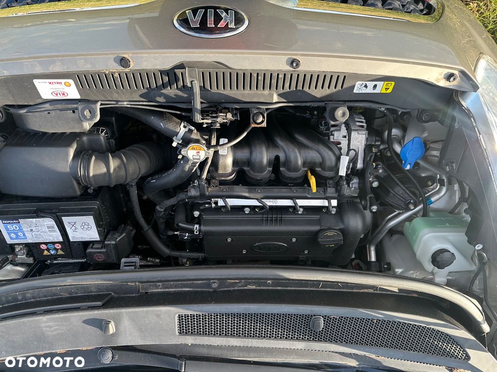 Kia Venga 1.6 CVVT Dream-Team Edition - 31