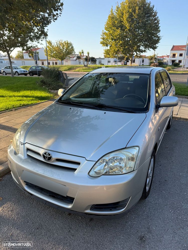 Toyota Corolla 1.4 D-4D - 1