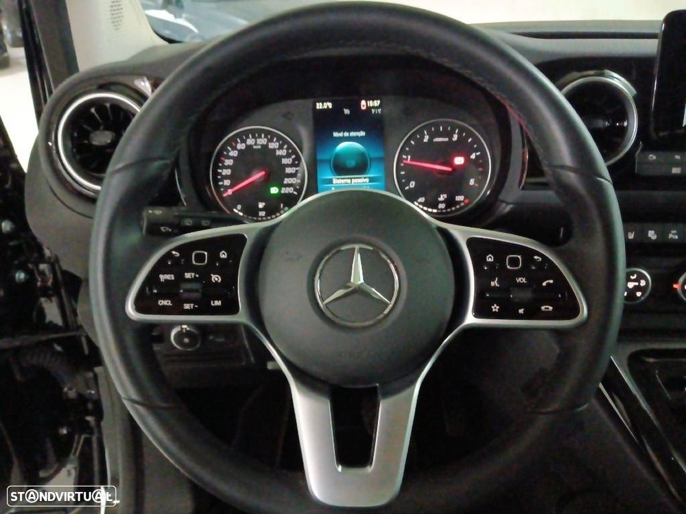 Mercedes-Benz T 180 - 22
