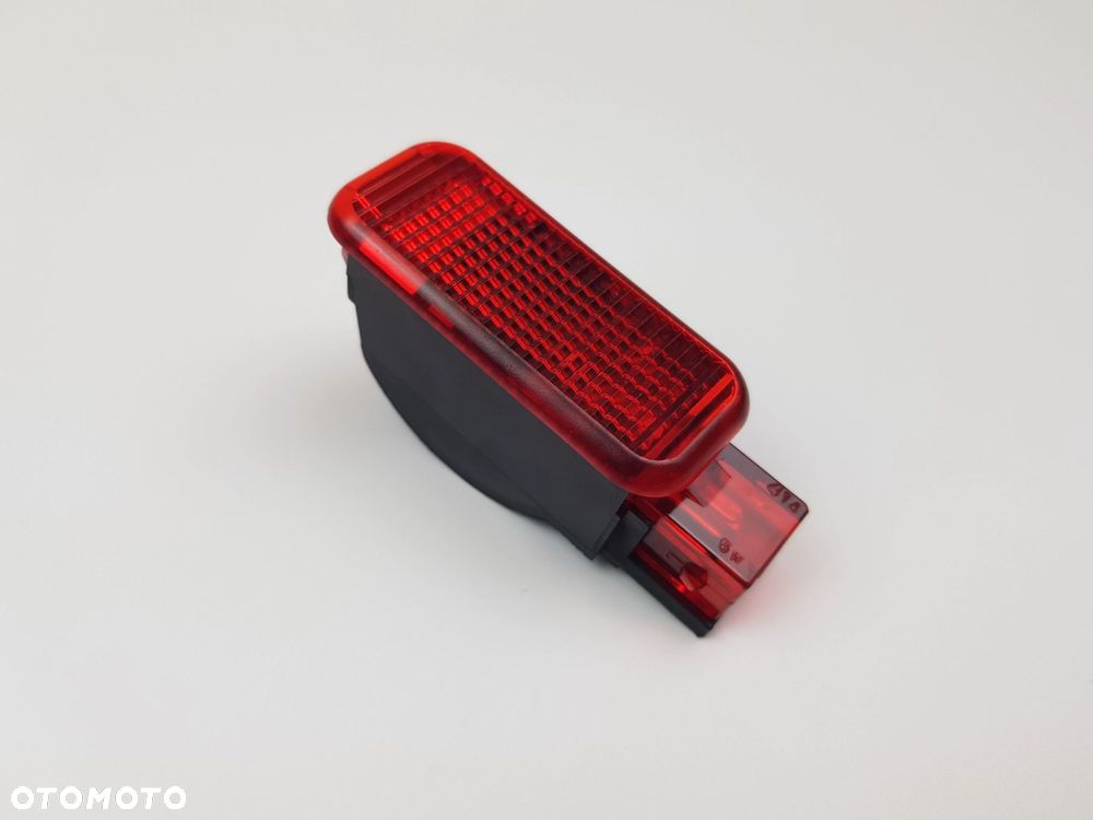 Oświetlenie Lampka obrysowa drzwi Audi A6 S6 C7 - 2