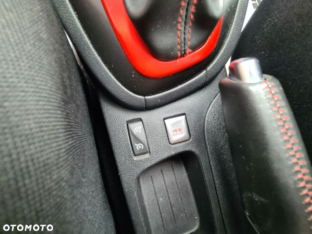 Renault Clio 1.6 R.S 200 EDC - 24